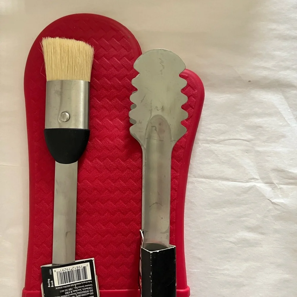 OXO Good Grips BBQ tools w/ Cuisinart oven mit. Still have tags. Never used.